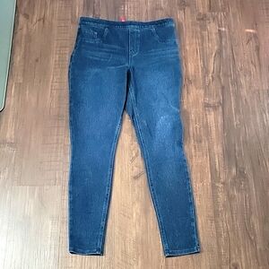 SPANX pull on jeans size large
